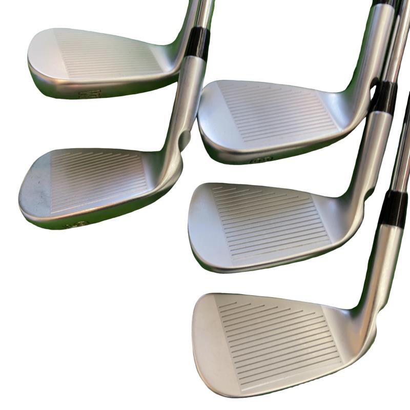 ���T�Q�T�@�T�r�i���{���F�T�{�Z�b�g�j