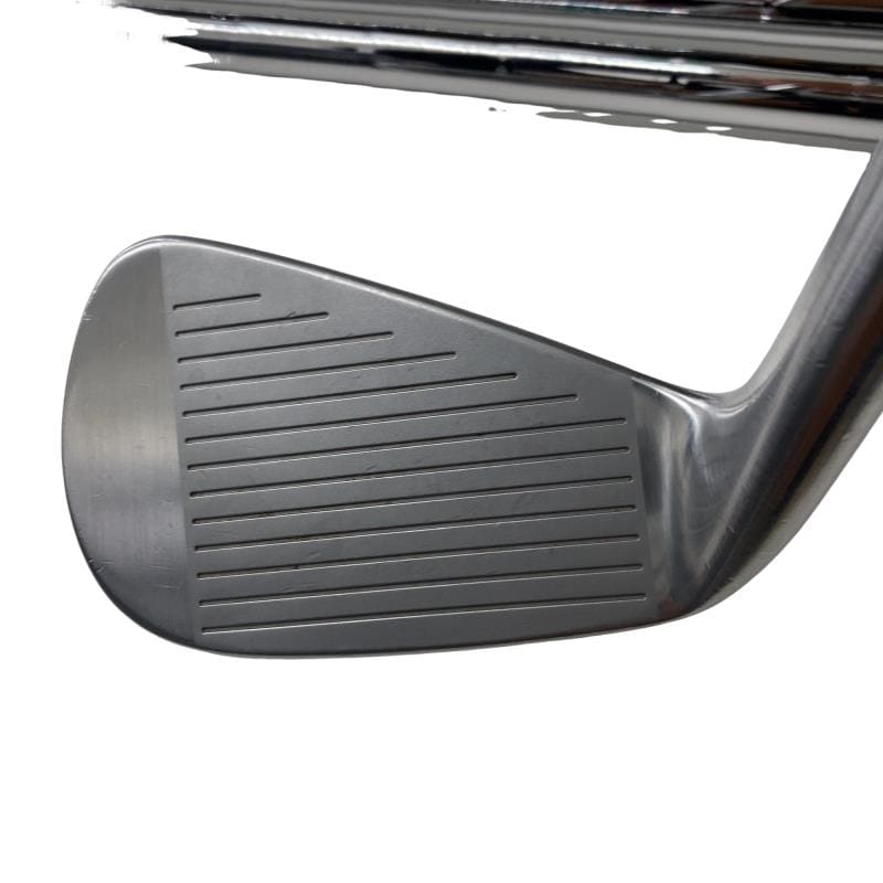 �a�q�h�c�f�d�r�s�n�m�d�@�Q�Q�Q�b�a�{�@�U�r�i���{���F�U�{�Z�b�g�j