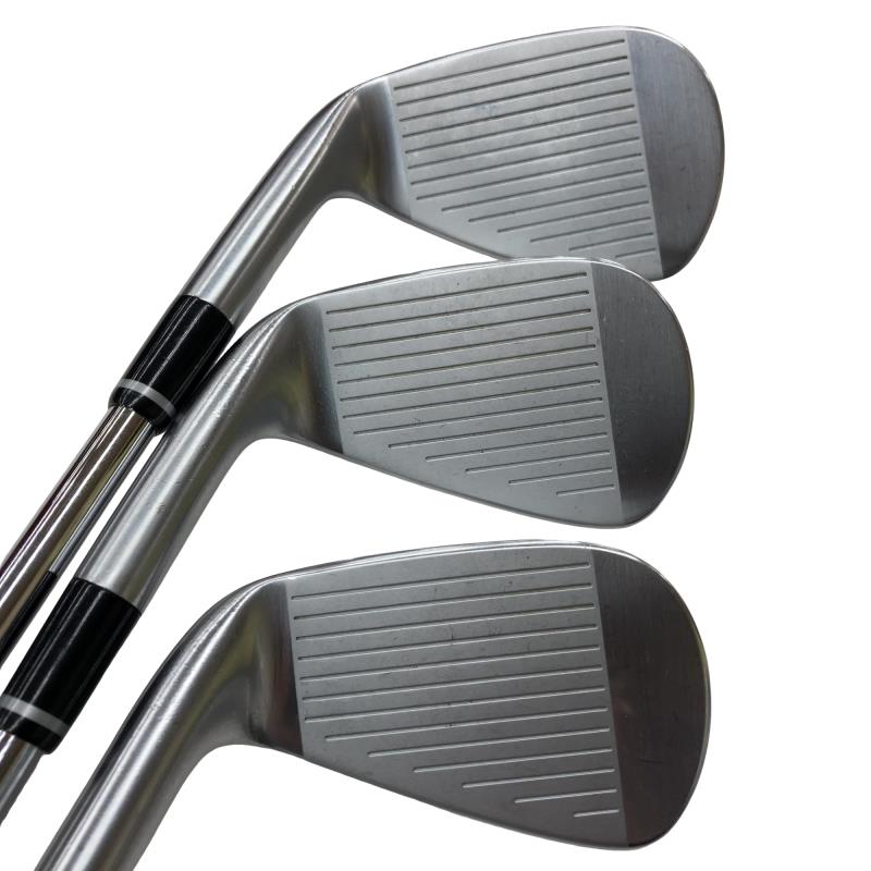 �q�r�@�e�n�q�f�d�c�i�Q�O�P�W�j�@�U�r�i���{���F�U�{�Z�b�g�j