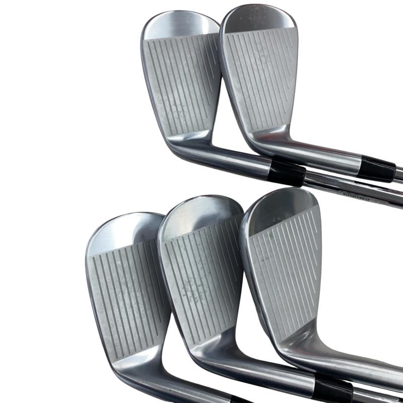 �a�q�h�c�f�d�r�s�n�m�d�@�Q�T�W�b�a�o�@�U�r�i���{���F�T�{�Z�b�g�j