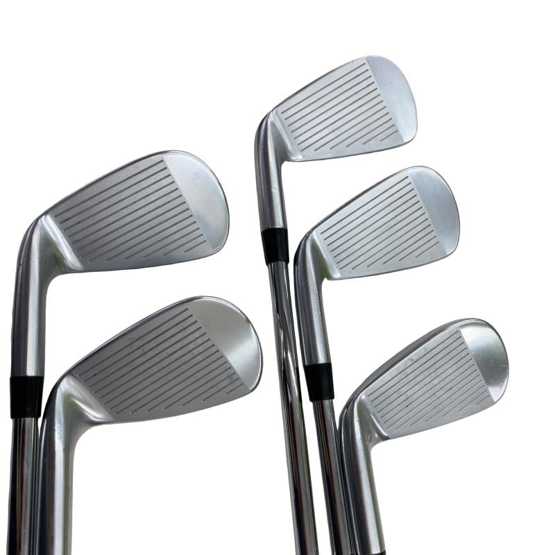 �q�r�@�e�n�q�f�d�c�i�Q�O�P�W�j�@�U�r�i���{���F�T�{�Z�b�g�j