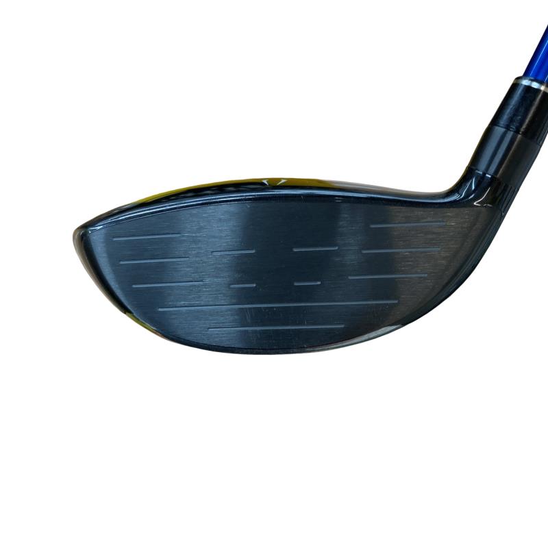 �r�q�h�w�n�m�@�y�@�e�W�T�@�R�v