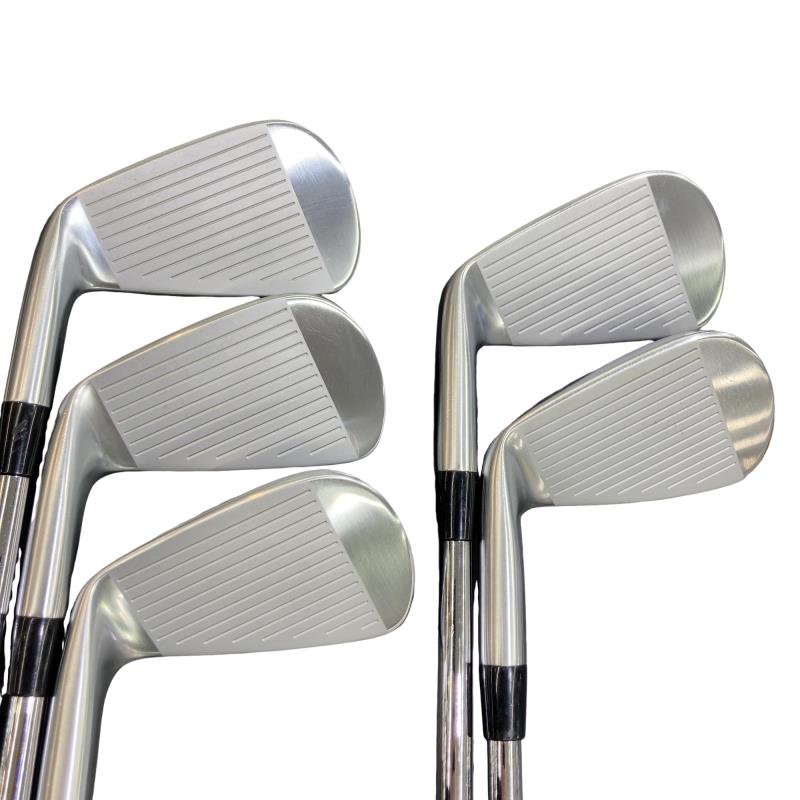 �a�q�h�c�f�d�r�s�n�m�d�@�Q�T�W�b�a�o�@�U�r�i���{���F�T�{�Z�b�g�j