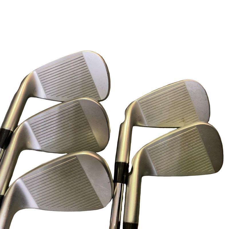 ���Q�R�O�@�U�r�i���{���F�T�{�Z�b�g�j