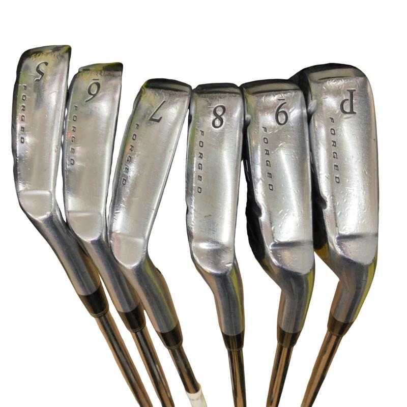 �r�q�h�w�n�m�@�y�T�Q�T�@�@�U�r�i���{���F�U�{�Z�b�g�j