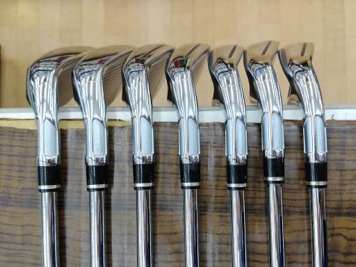 テーラーメイド SIM GLOIRE M6 レディースクラブ ゴルフセット 右 テーラーメイド SIM GLOIRE M6 レディースクラブ ゴルフセット 右