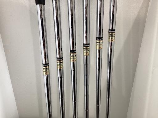 lQiQOPVj@@Uri{FU{Zbgj