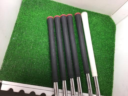 �w�w�h�n�i�Q�O�P�U�j�@�U�r�i���{���F�U�{�Z�b�g�j