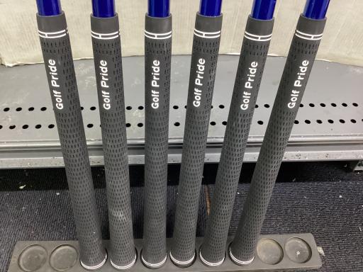 rqhwnm@yTWT@Uri{FU{Zbgj