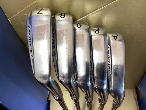 @tc{QiQOPXj@Uri{FT{Zbgj