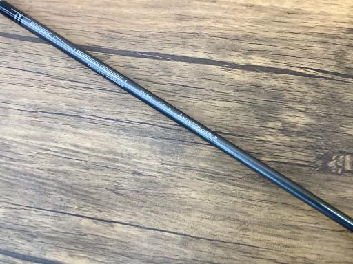 rhl@l`w@@Tri{FT{Zbgj