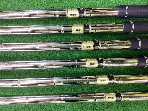 rqhwnm@yTUT@@Uri{FU{Zbgj