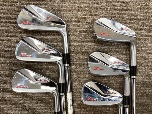 �r�q�h�w�n�m�@�y�X�S�T�@�U�r�i���{���F�U�{�Z�b�g�j