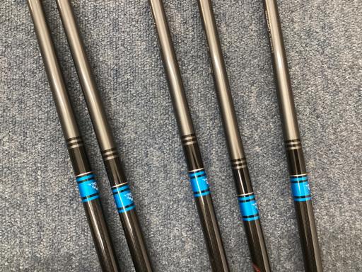 rhl@l`w@@Tri{FT{Zbgj