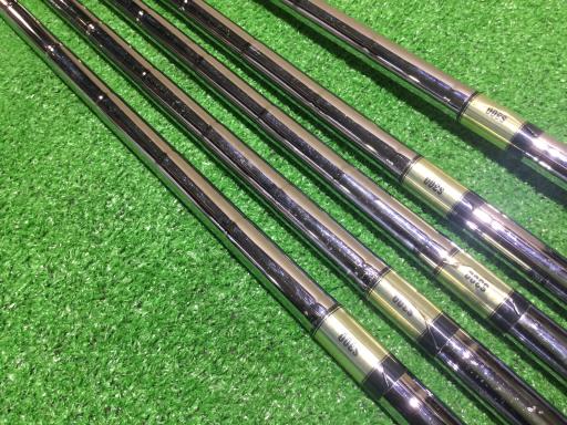 �r�q�h�w�n�m�@�y�X�S�T�@�U�r�i���{���F�T�{�Z�b�g�j