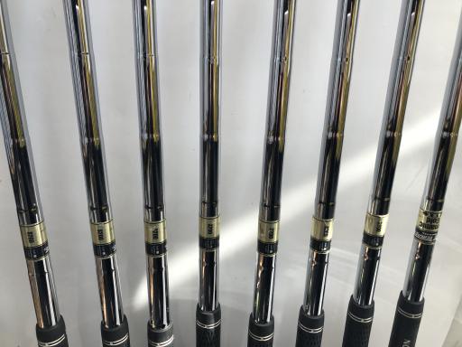 rqhwnm@yXUT@Wri{FW{Zbgj