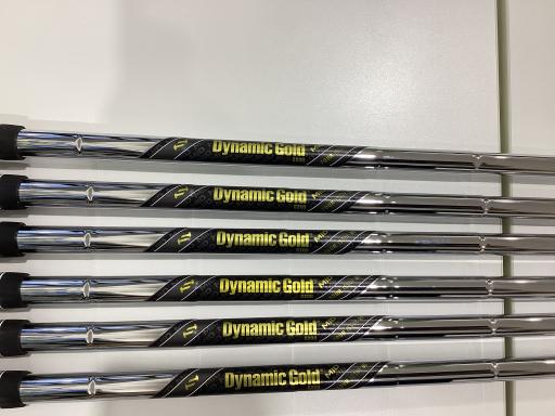 ＳＲＩＸＯＮ　ＺＸｉ７　ブラック　６Ｓ