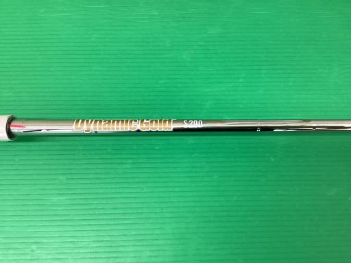 Ｃｌｅｖｅｌａｎｄ　ＲＴＸ－６　ＺＩＰＣＯＲＥ　ツアーラック（ノーメッキ）　５２°／１０°　ＭＩＤ