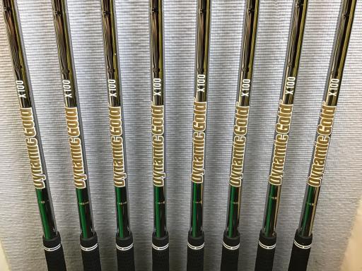 ＳＲＩＸＯＮ　ＺＸｉ７　　８Ｓ