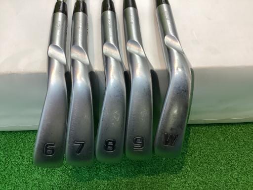 ���T�O�O�@�T�r�i���{���F�T�{�Z�b�g�j