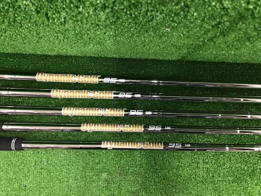 rqhwnm@ywT@l@hh@Uri{FT{Zbgj