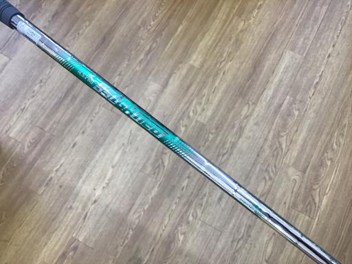 i`vr@q`v@NbL@UO°^PO°r