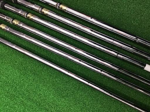 �r�q�h�w�n�m�@�y�V�S�T�@�@�U�r�i���{���F�U�{�Z�b�g�j