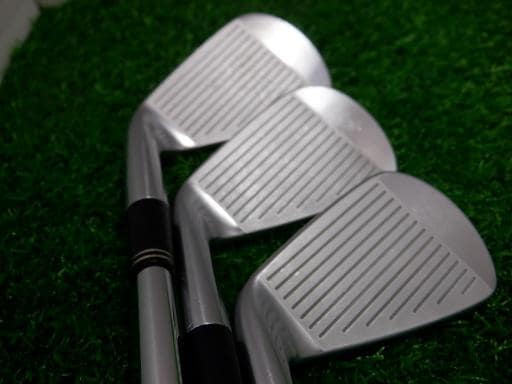 �r�q�h�w�n�m�@�y�V�S�T�@�@�U�r�i���{���F�U�{�Z�b�g�j