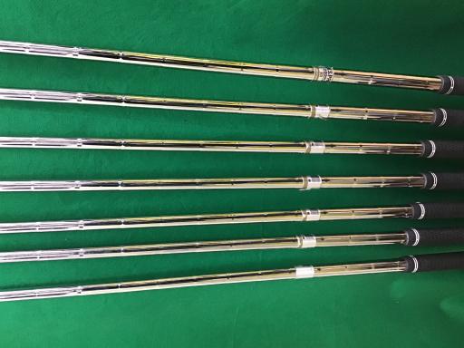 �o�g�x�y�i�Q�O�P�R�j�@�X�r�i���{���F�V�{�Z�b�g�j