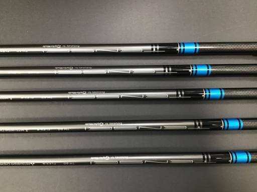 rhl@l`wEnr@@Tri{FT{Zbgj