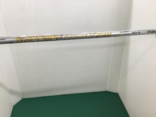 �q�������q���@�q�����@�u�@�u�Q�@�e�v�@�R�v