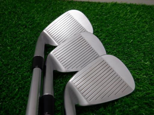 ���Q�P�O�@�U�r�i���{���F�U�{�Z�b�g�j