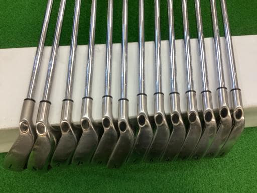 ＢＩＧ　ＢＥＲＴＨＡ　Ｘ－１２　１０Ｓ
