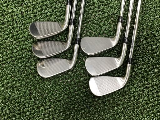 s@`oP@VPW@Uri{FU{Zbgj