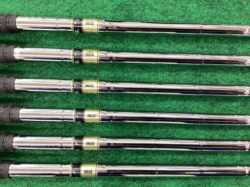 rqhwnm@yXST@Uri{FU{Zbgj