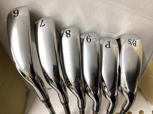 �o�g�x�y�i�Q�O�P�R�j�@�U�r�i���{���F�U�{�Z�b�g�j