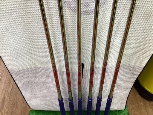 rqhwnm@yXST@Uri{FU{Zbgj