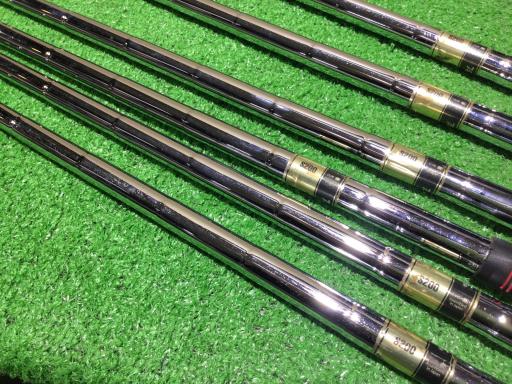 �r�q�h�w�n�m�@�y�T�Q�T�@�@�U�r�i���{���F�U�{�Z�b�g�j