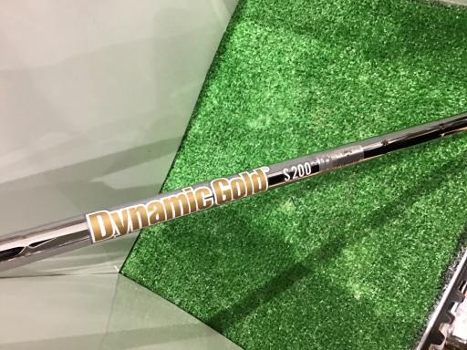 i`vr@q`v@NbL@TS°^PO°r