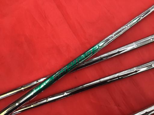 qlw@ucSO@Tri{FT{Zbgj