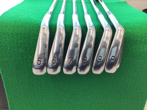 �l�����������@�o�����@�Q�Q�R�@�U�r�i���{���F�U�{�Z�b�g�j