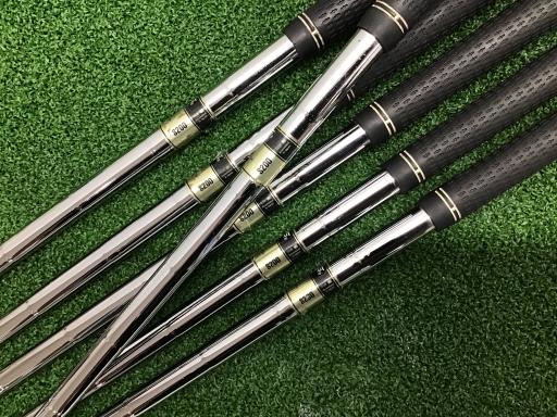 �r�q�h�w�n�m�@�y�V�S�T�@�@�U�r�i���{���F�U�{�Z�b�g�j