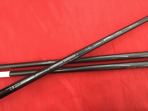 rhl@l`w@@Tri{FT{Zbgj