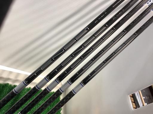 o`q`cxl@`@rlnjd@@Tri{FT{Zbgj