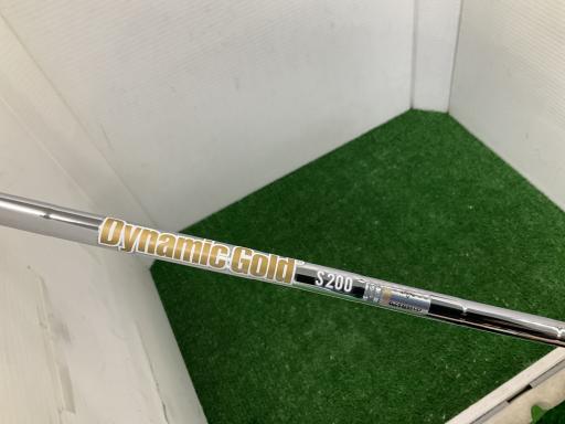 i`vr@q`v@NbL@SW°^PO°r