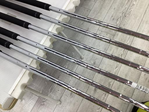 rqhwnm@yTWT@Uri{FU{Zbgj