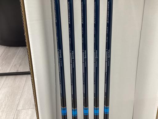 rhlQ@l`w@@Tri{FT{Zbgj