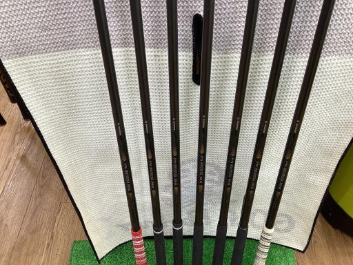 �o�g�x�y�i�Q�O�P�R�j�@�V�r�i���{���F�V�{�Z�b�g�j