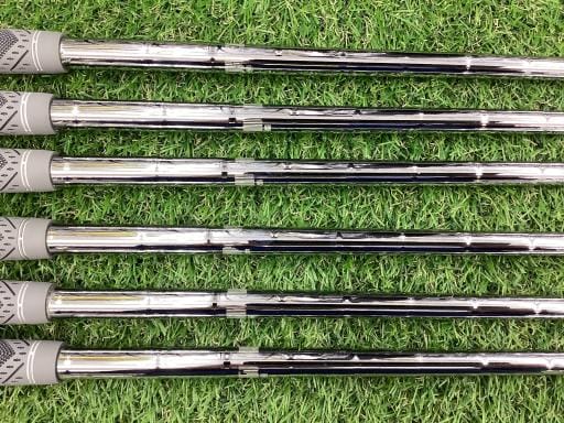 �r�q�h�w�n�m�@�y�T�S�T�@�@�U�r�i���{���F�U�{�Z�b�g�j