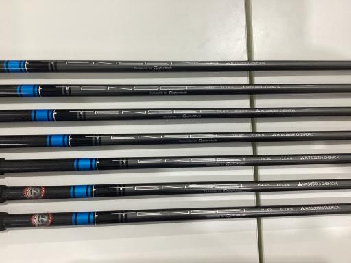 rhl@l`w@@Xri{FW{Zbgj